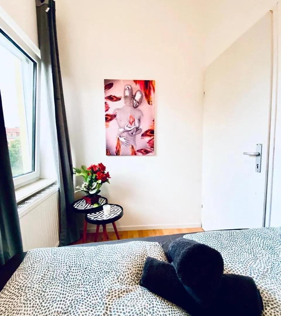 Δωμάτια σε οικογενειακή κατοικία Cozy Room In The 23Rd District Of Vienna Fr5
