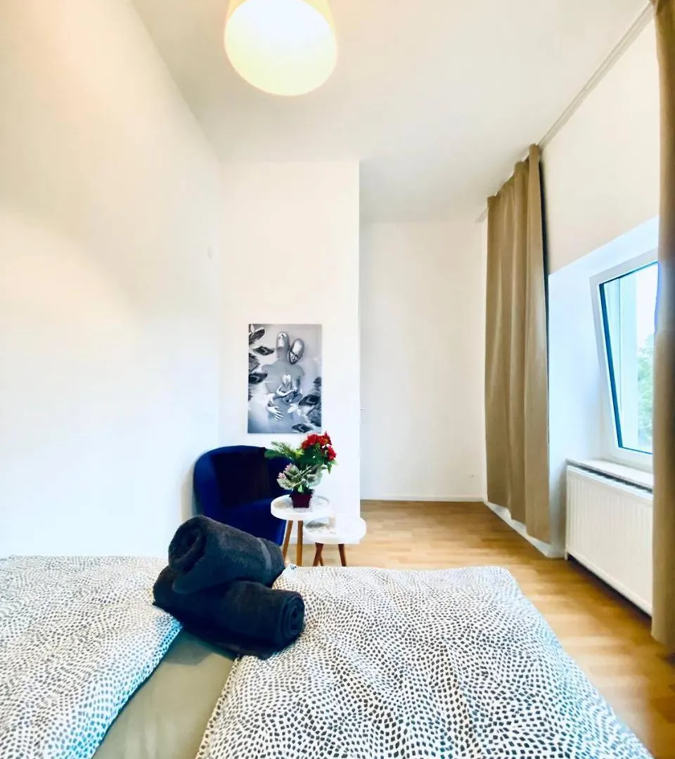 Cozy Room In The 23Rd District Of Vienna Fr5