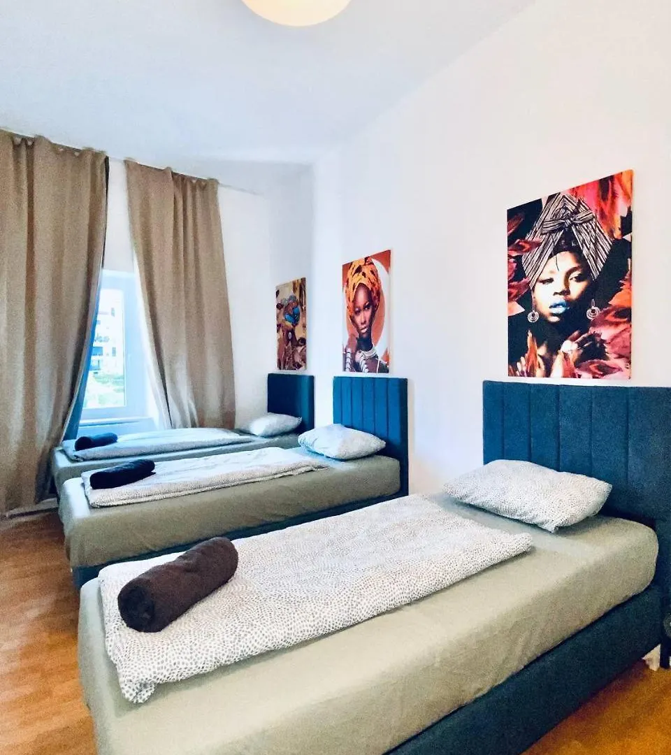 Cozy Room In The 23Rd District Of Vienna Fr5 0*,