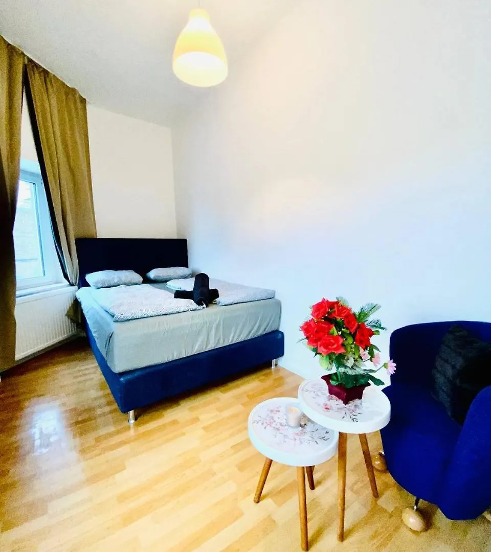 Cozy Room In The 23Rd District Of Vienna Fr5